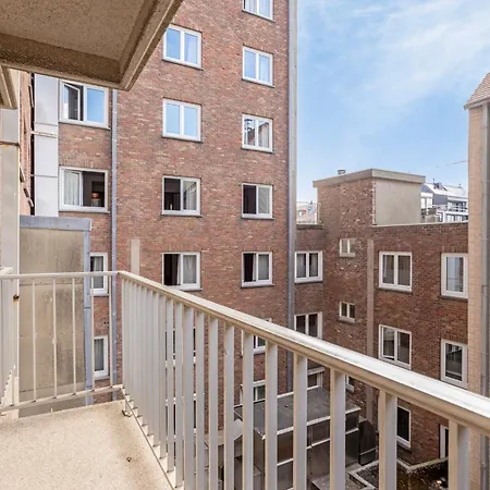 アパート Tijl 0402 ニーウポールト